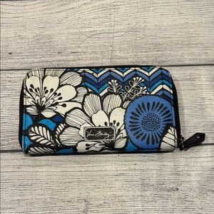 Vera Bradley zip around wallet with card slots blue floral print